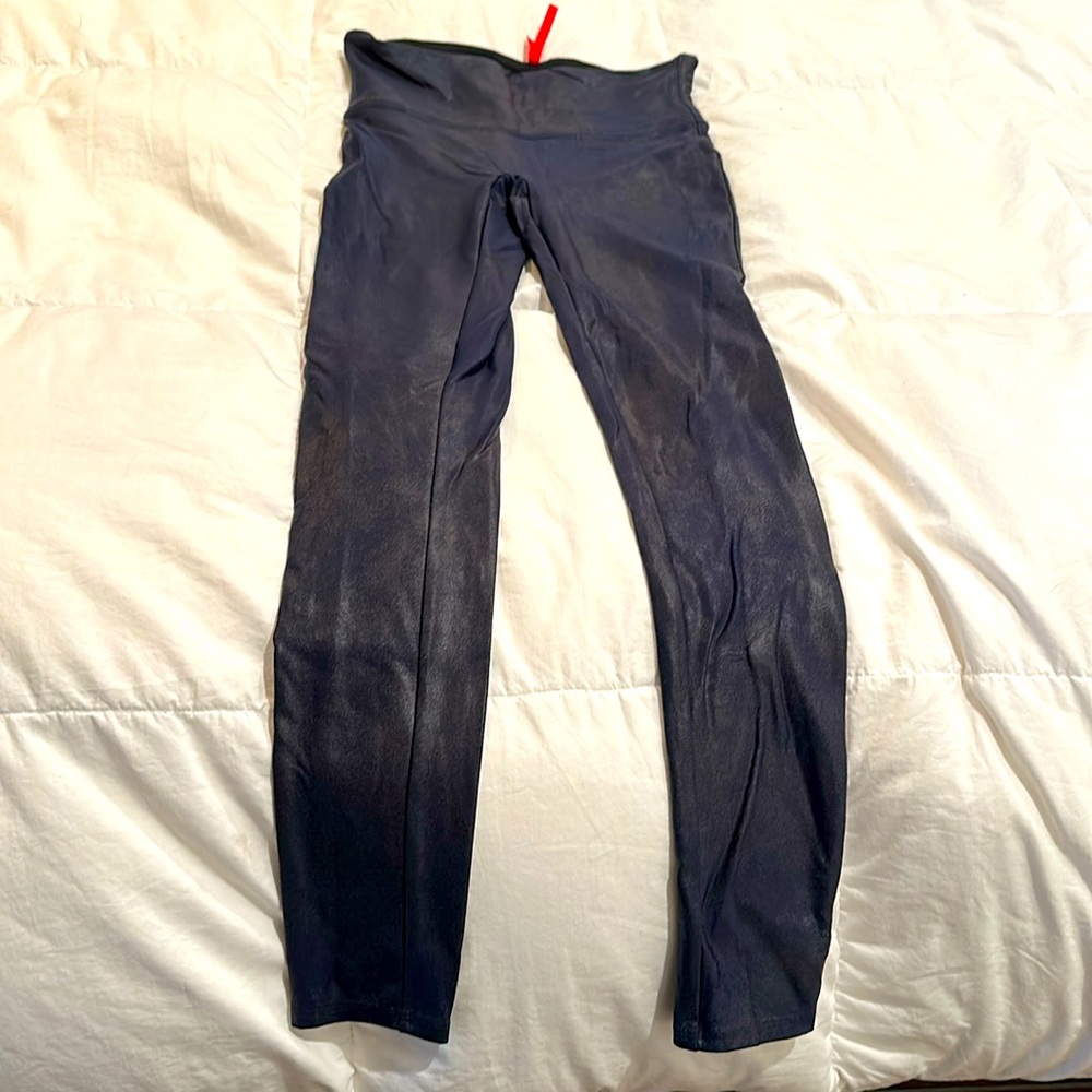 Spanx size medium leggings dark navy matte sheen.